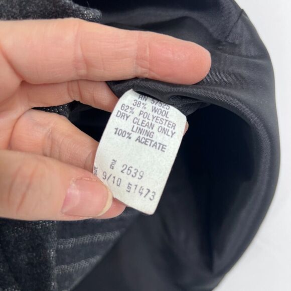 Hunters Run VTG Gray Tuxedo Style Wool Blend Waist Buttons Vest Size 9/10 - Picture 7 of 8